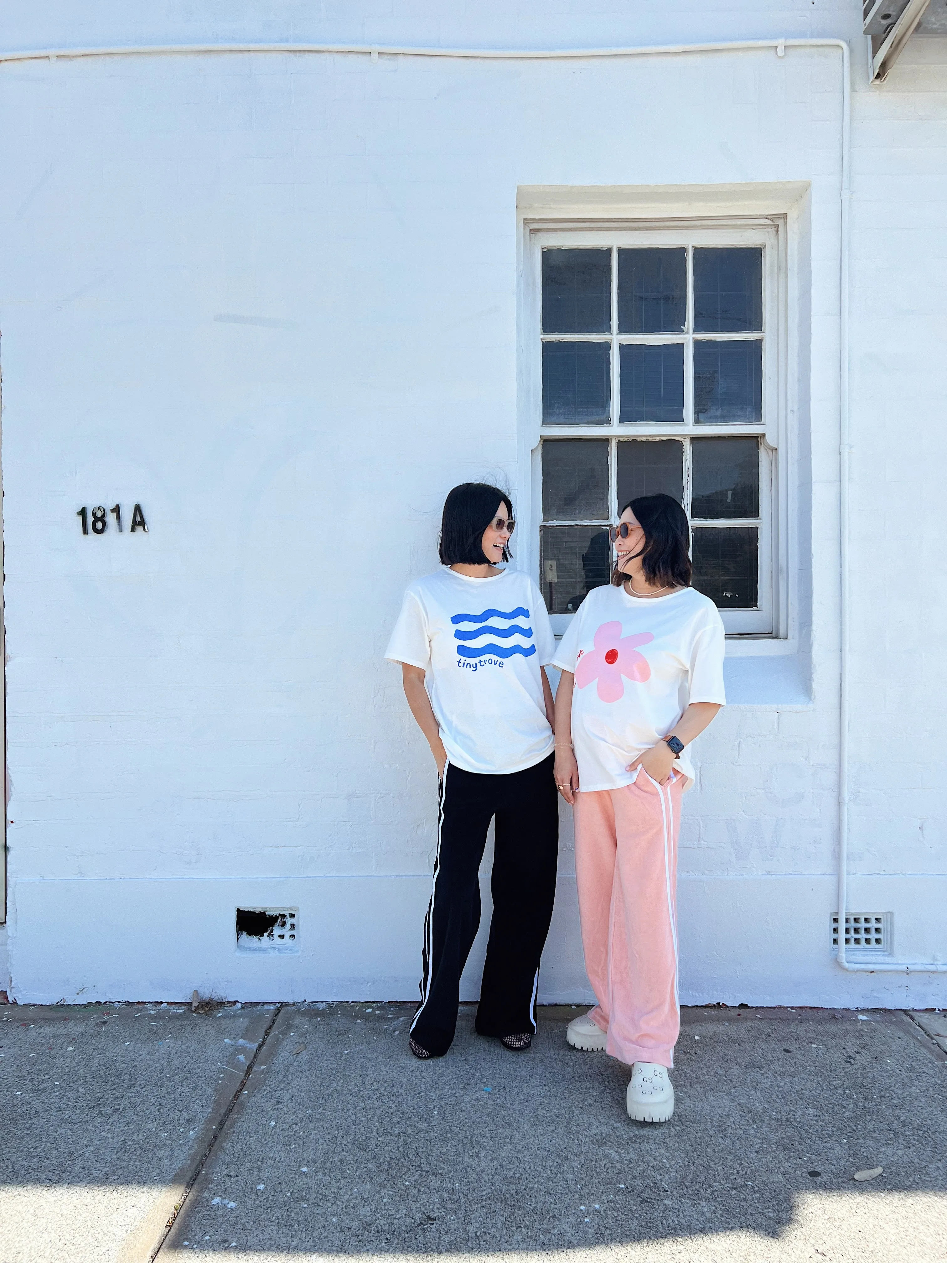 Adult Faye Relaxed Flower Tee - White/Pink