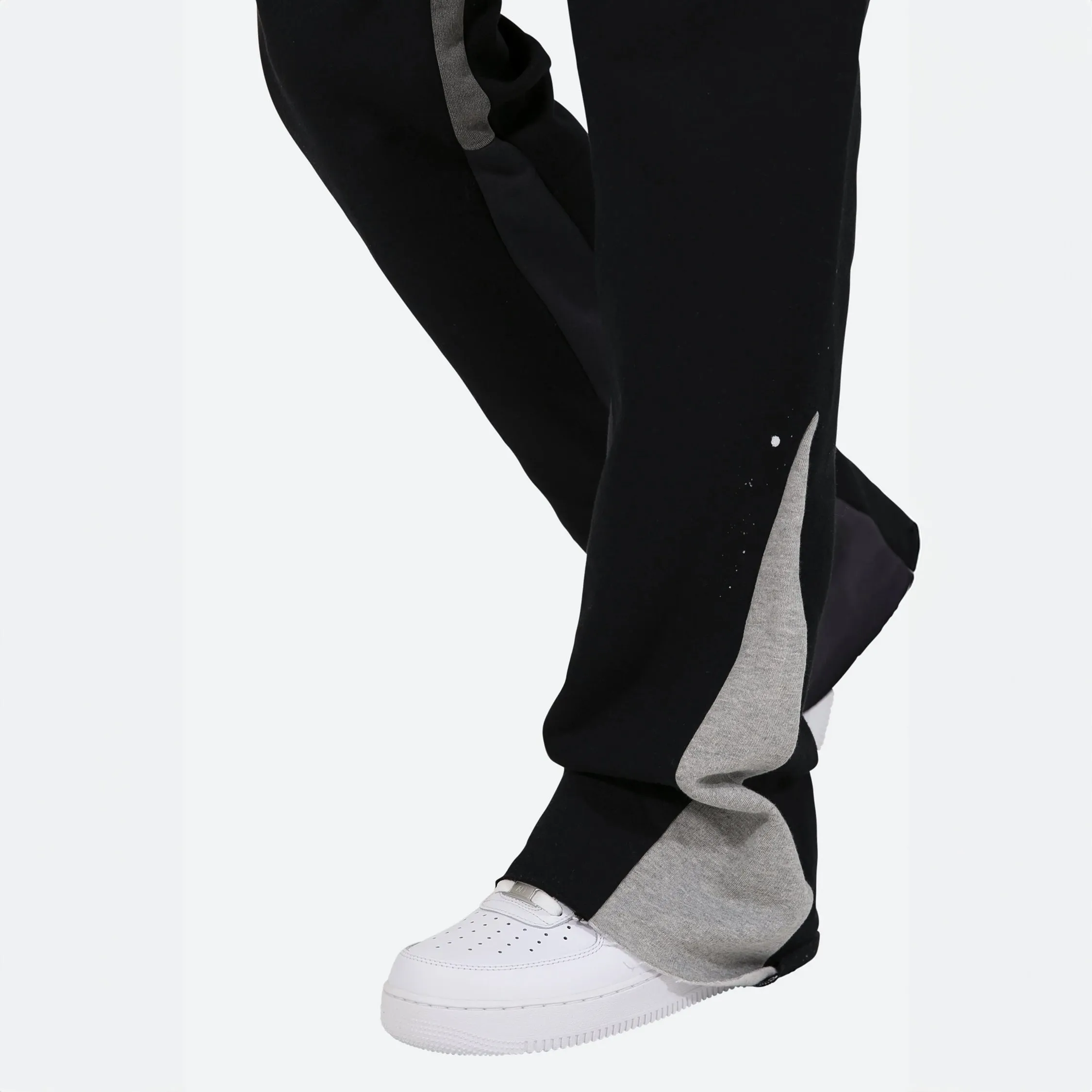 MNML Contrast Bootcut Sweatpants