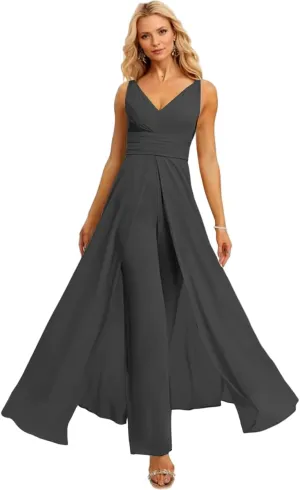 V Neck Chiffon Bridesmaid Pantsuits 2025 High Waisted Split Pleated Wedding Guest Dresses